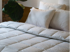 Ковдра півтораспальна 150x210 Ecotton Тік Білий