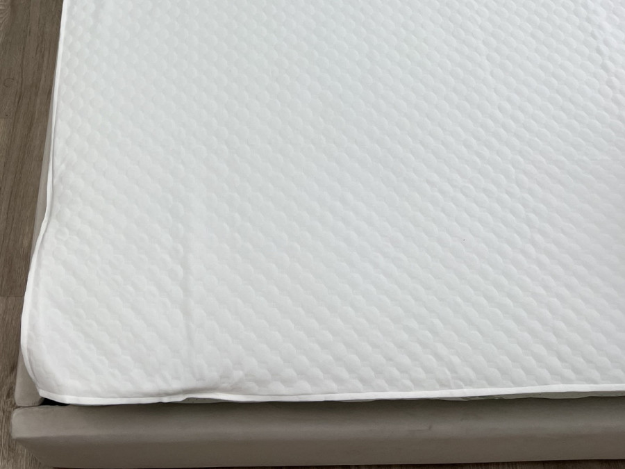 Наматрацник 60x120 Ecotton Aqua-stop Жакард резинка по кутах