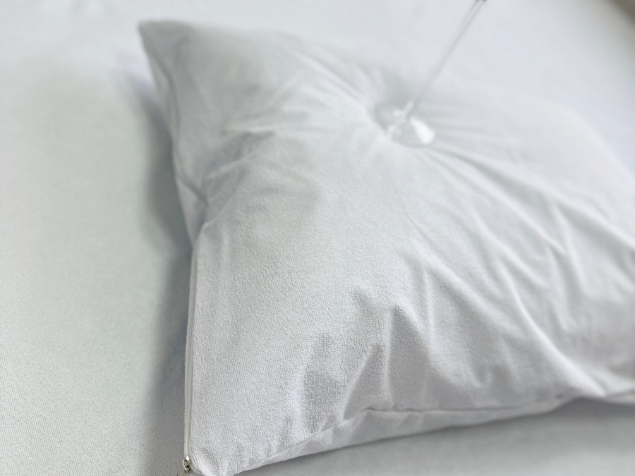 Наволочка 70x70 Ecotton Aqua-stop Махрова тканина на блискавці