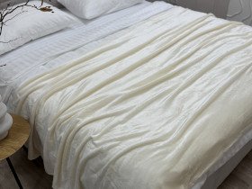Bedspread 220x240 Coconut Milk 11-0608
