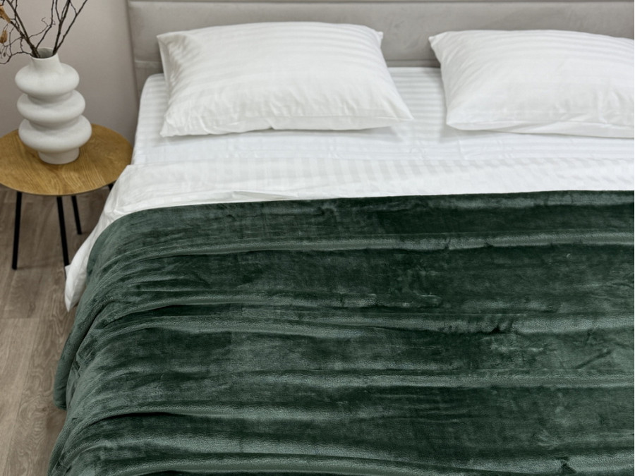 Покривало 220x240 Matte green 17-0112