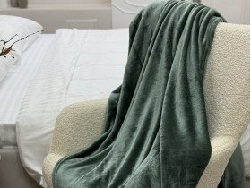 Покривало 150x220 Matte green 17-0112