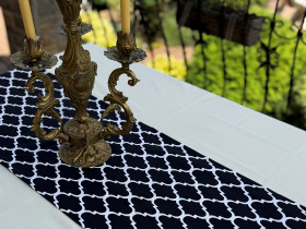 Table runner made of water-repellent fabric 45x170 DUCK Black and white 2006-6