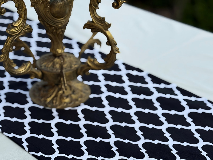 Table runner made of water-repellent fabric 45x170 DUCK Black and white 2006-6