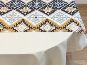 Table runner made of water-repellent fabric 45x170 DUCK 25839-2