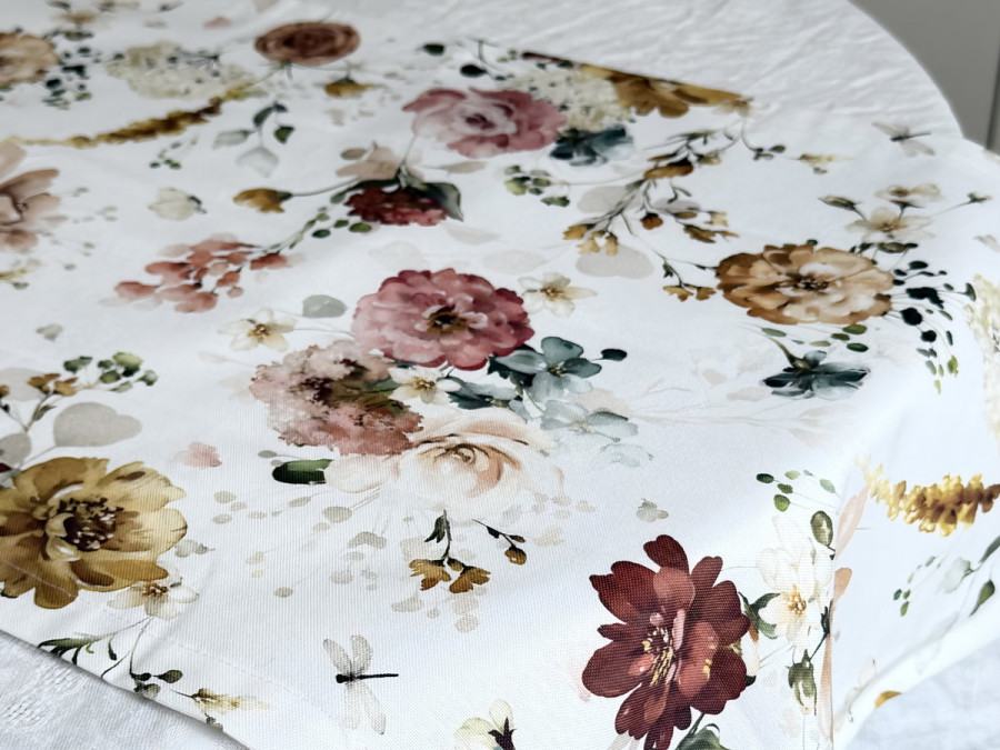 Table runner made from water-repellent fabric, 45x170, DUCK, gray with flowers, 7195-1