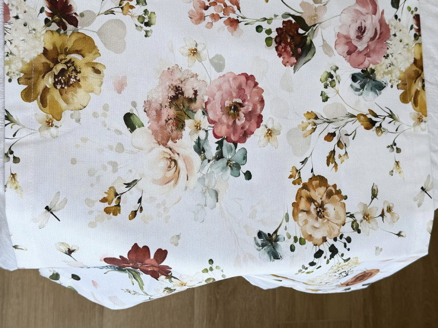 Table runner made from water-repellent fabric, 45x170, DUCK, gray with flowers, 7195-1