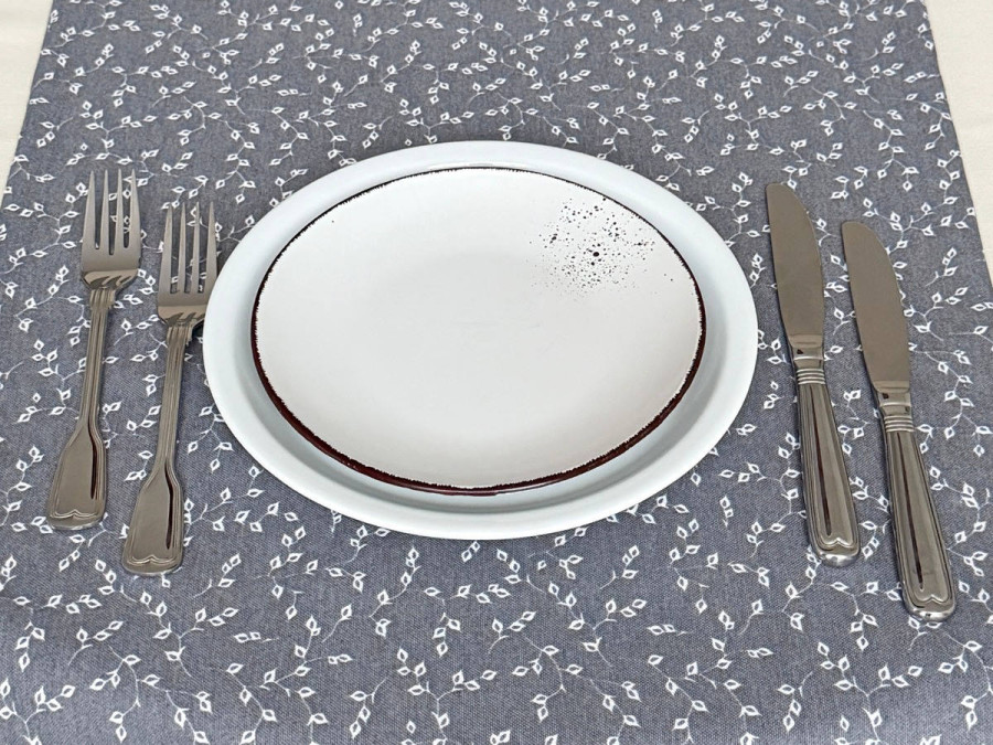 Table runner made of water-repellent fabric 45x170 DUCK V-11 Grey